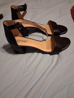 Alex Marie Heels Size 8 Black Open Toe